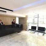Ontur מלון
