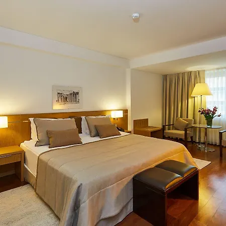 Ontur Hotel 4*