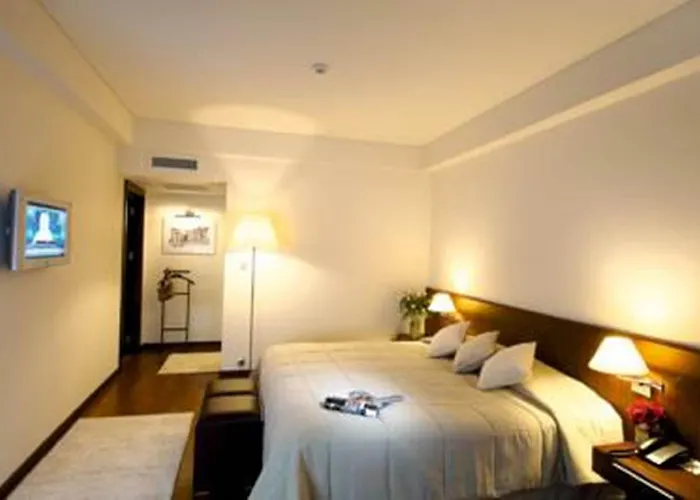 Ontur מלון איזמיר