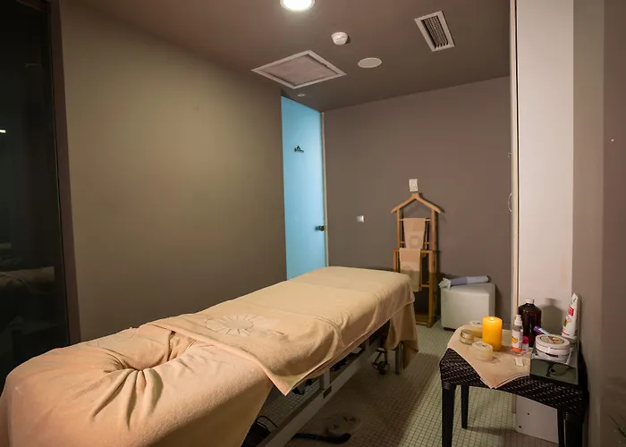 Ontur 4* איזמיר