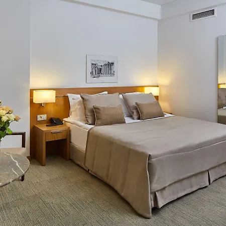 Ontur Hotel